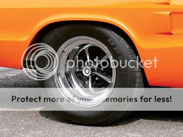 ccrp_0412_6_z1966_dodge_chargerwheels.jpg